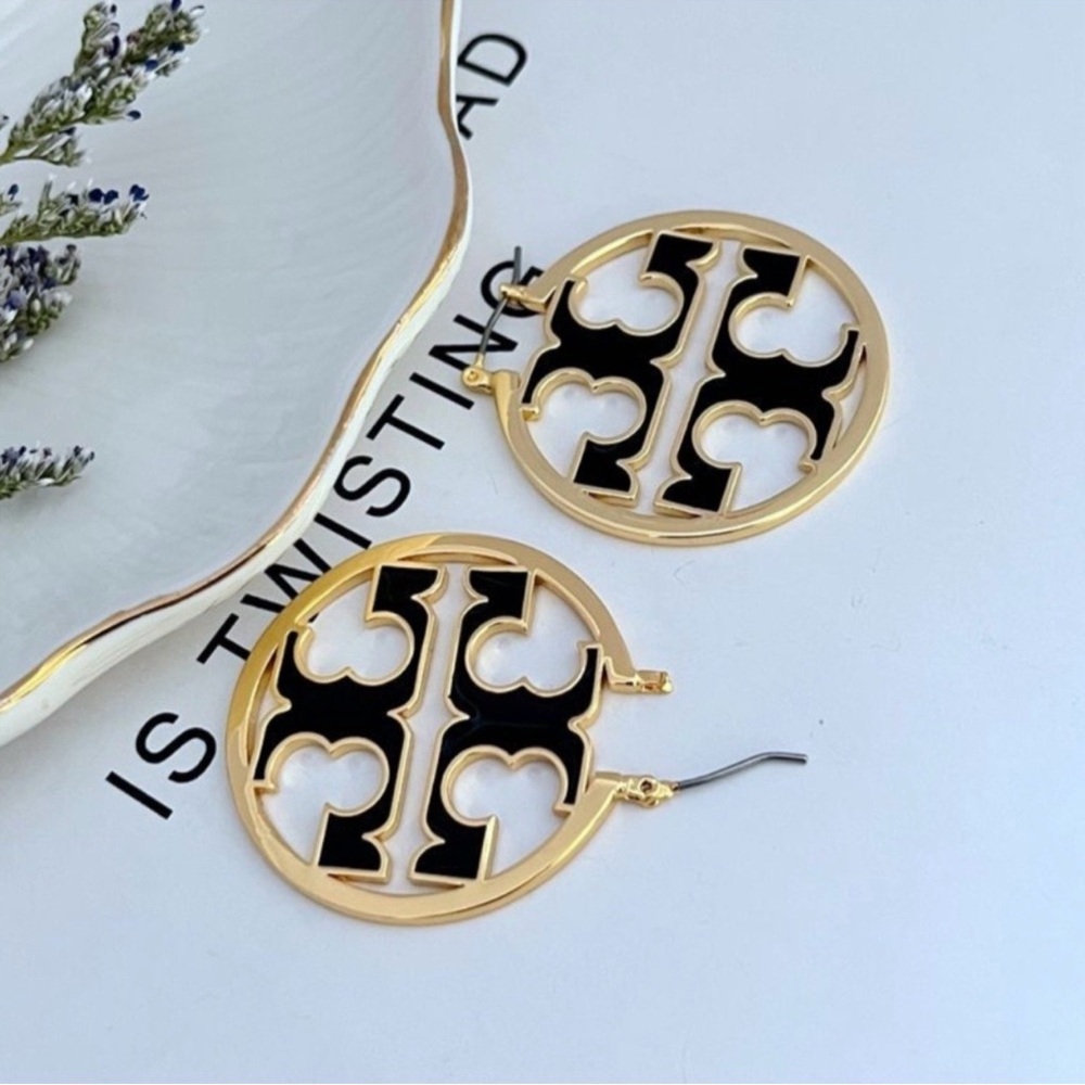 Elegant Gold and Black Earrings